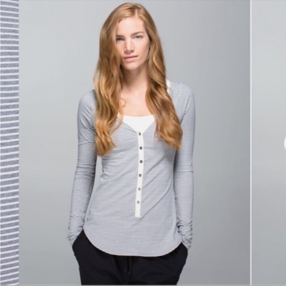 Lululemon Henley long sleeved shirt, size 4
